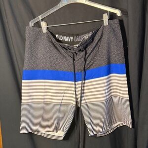 Old Navy Men's Black and Blue Board Shorts